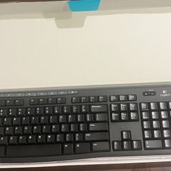 Logitech  Mk270 Keyboard And Mouse