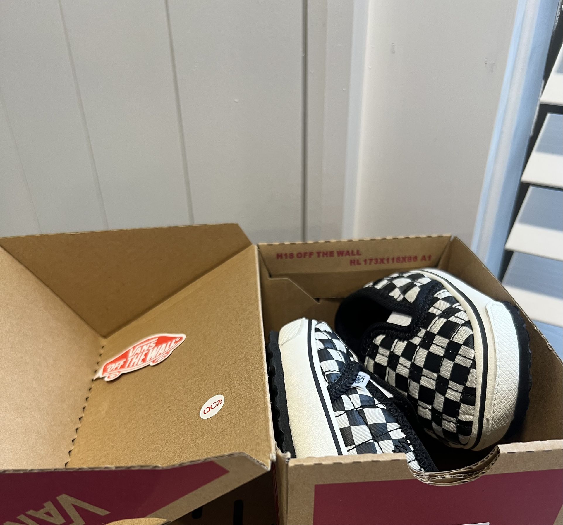 New Baby Checkered Vans Shoes 