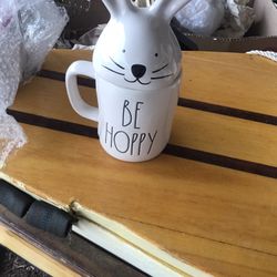 Rae Dunn Easter Mug/w Lid, Bunny 