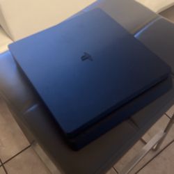 PS4 