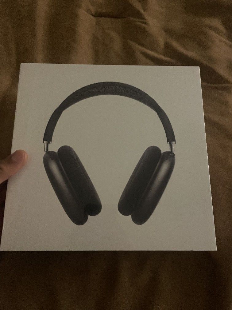 NEW AirPod Max