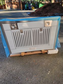 30" SAMSUNG Kitchen Exhaust Fan (New)