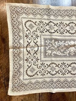 Vintage Cream Lace Cutwork Table Runner