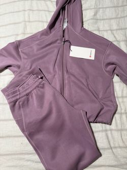 Lululemon set size small
