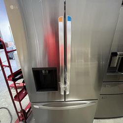 26 cu. ft. Smart Counter-Depth MAX™ French Door Refrigerator