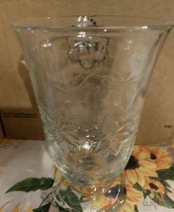Princess House Fantasia 4 Footed Glass Tumblers NIB Rare 949