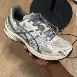Asics -7730