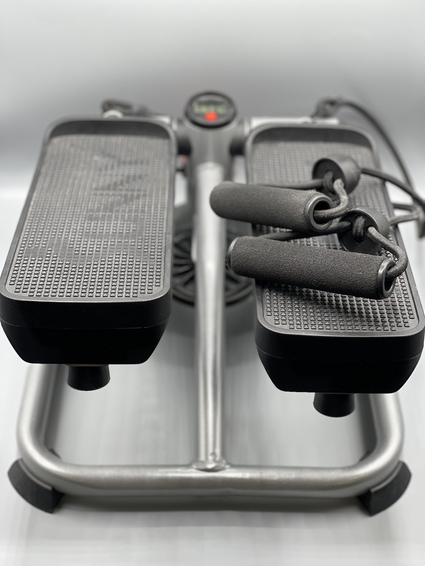 Sunny Total Body Stepper Machine 220lb Capacity Calorie/Step/Time Counter