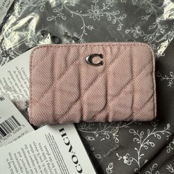 Coach Pink Zip Card Case 