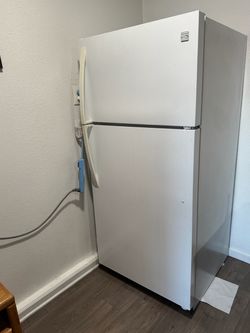Kenmore Refrigerator