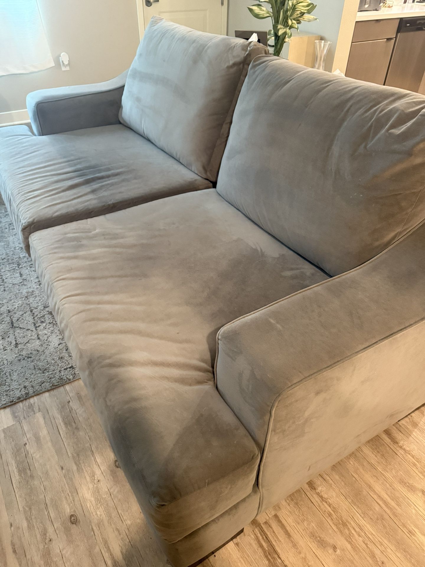 Super comfortable Couch & Love Seat!