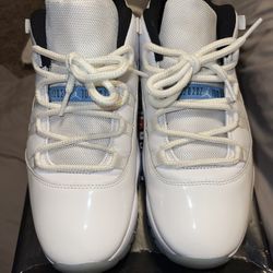 Legend Blue Low Top 11s