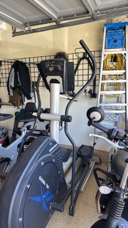Reebok elliptical machine