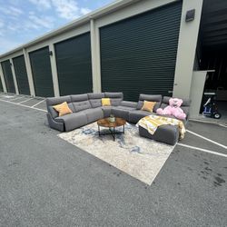 Modular Electric Reclining Sectional Sofa/ Couch