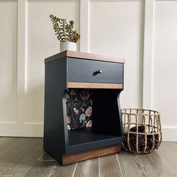 Vintage Nightstand / Side Table 