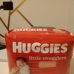 HUGGIES DIAPERS 