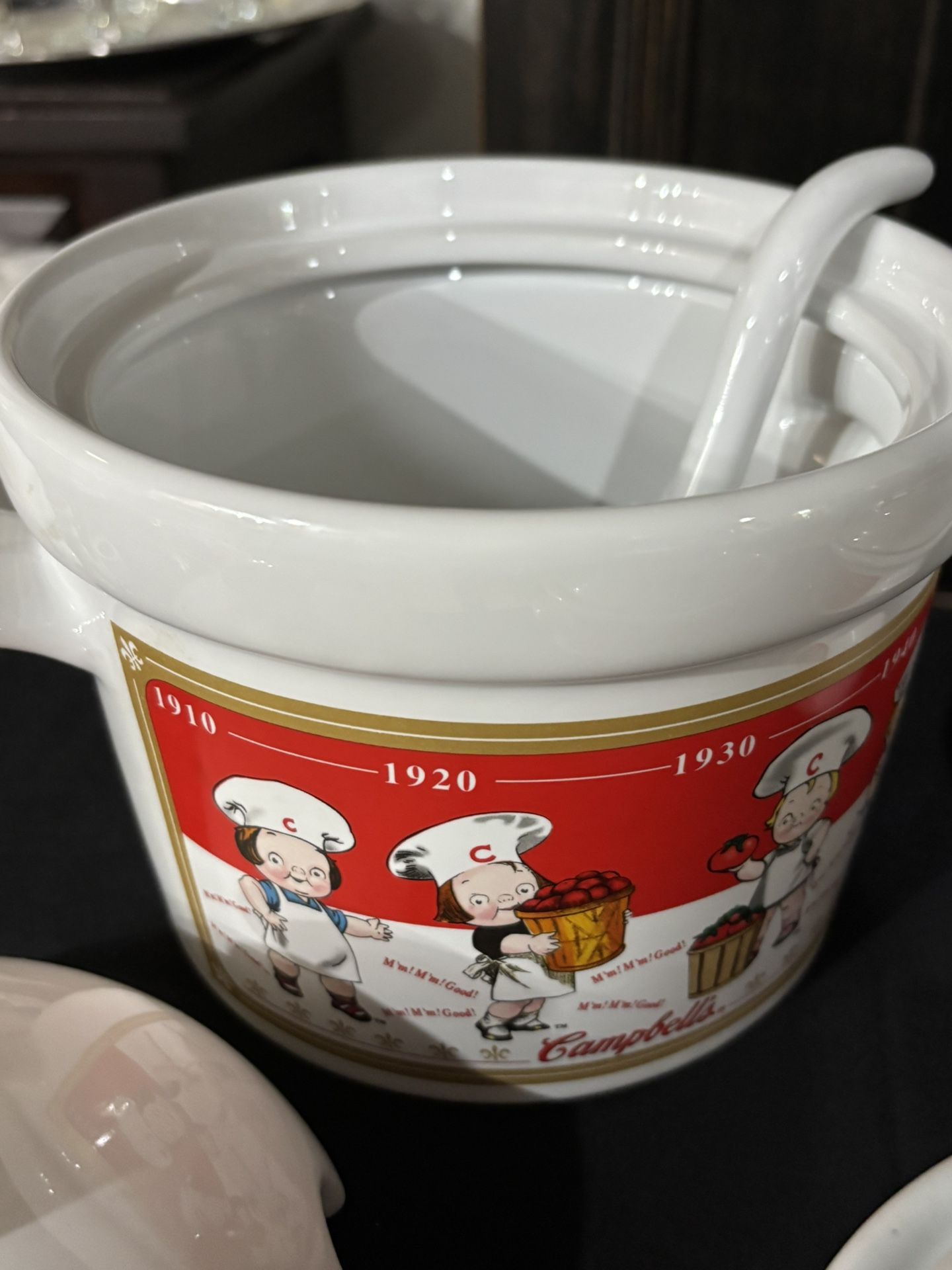 Charming, Humble Soup Terrene With Ladle And two Soup Bowls With Lids Lead