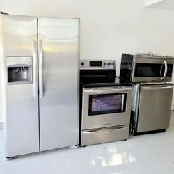 Washer And Dryer Plus Full Kitchen Appliances Set
