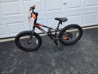 20 inch BMX bike Haro Flightline
