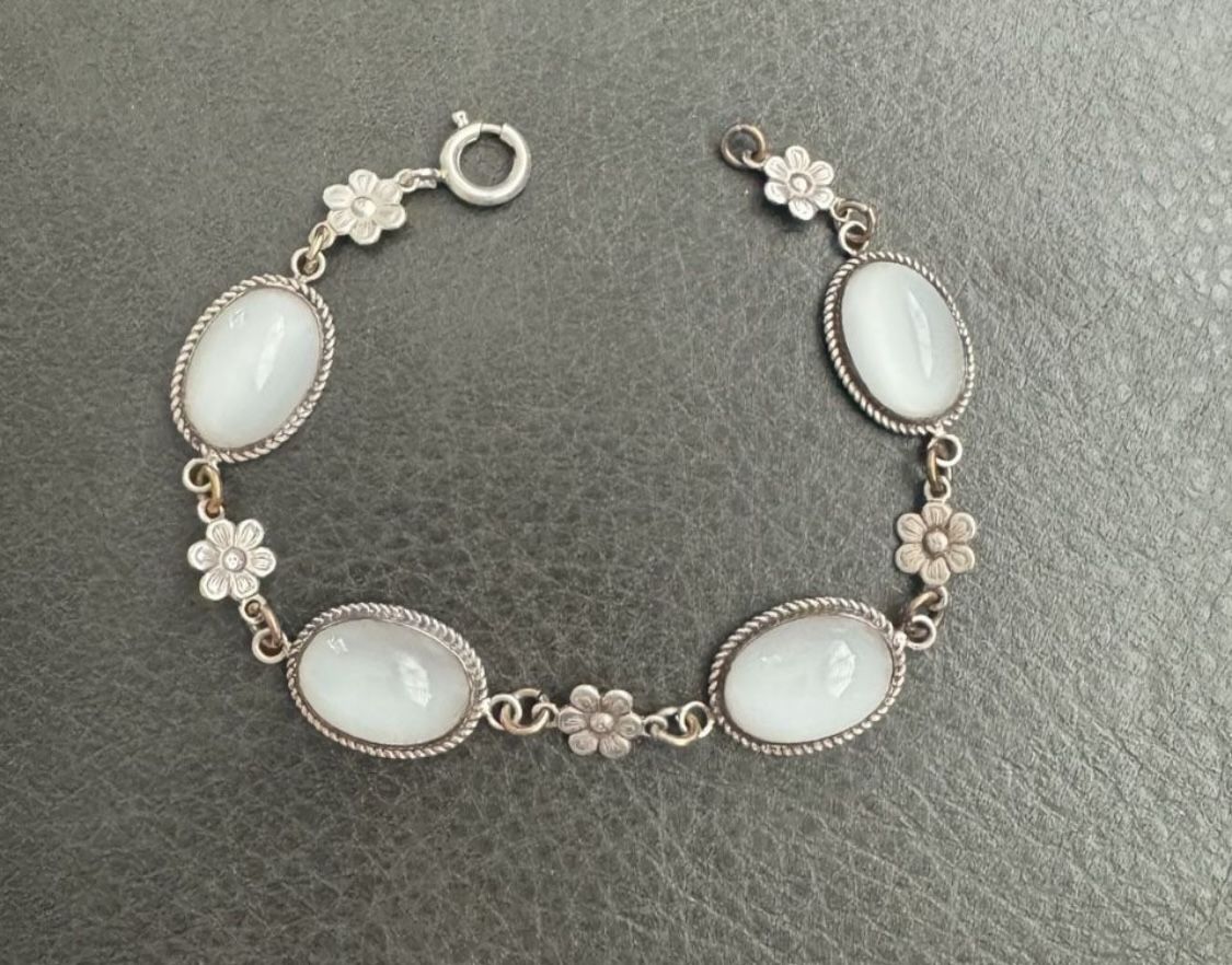 Vintage Collectible Jewelry