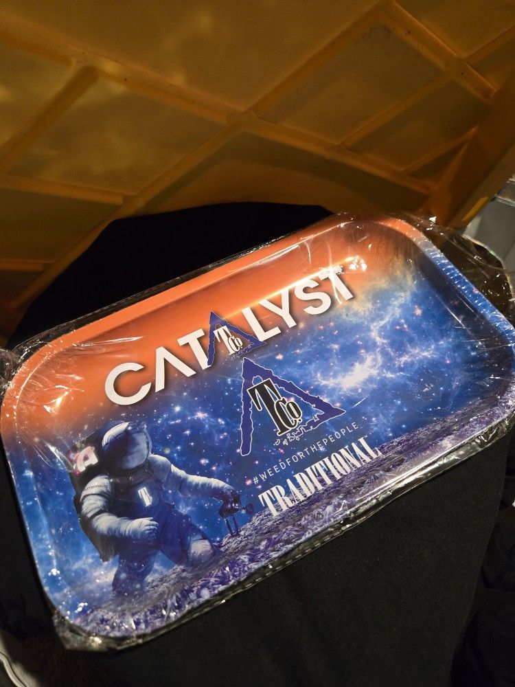 Catalyst Traditional Collab ASH tray