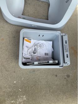 Petpivot automatic litter box