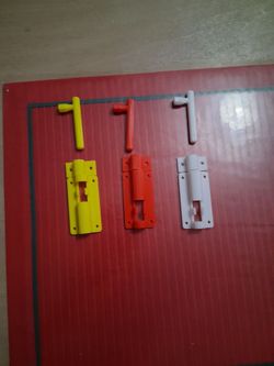 Plastic bolt latch