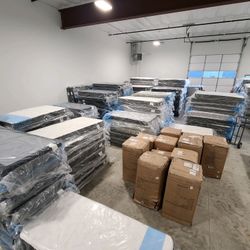 SO MANY MATTRESSES! 