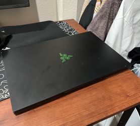 Razer Blade Pro Gaming Laptop - 17in 4K Touchscreen Gaming Laptop