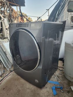 Whirlpool Gas Dryer King Size Capacity And Heavy Duty Works Exelent