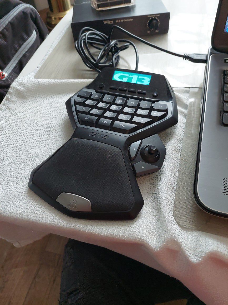 Logitech PC USB Advanced Gameboard Gaming Gamepad Keyboard Programmable LCD for Sale in Beaverton, OR - OfferUp
