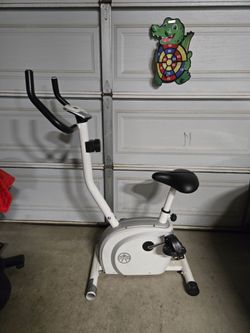 Exercise Bike - Marcy - 8 levels of resistance