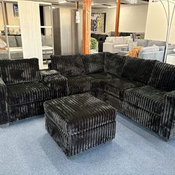 Black soft fabric sectional w/ ottoman
