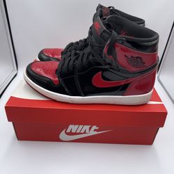Air Jordan 1 Retro High OG Bred Patent Size 11