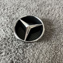 Mercedes-Benz Front Grill Emblem Star OEM