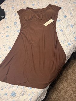 Brown dress