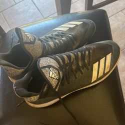 Men’s Size 13 Football Cleat