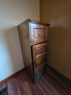 Wood furniture piece