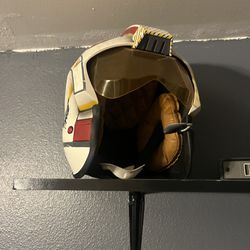 Luke Skywalkers Flight Helmet 