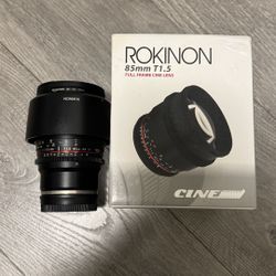 Rokinon 85mm T1.5 (Sony E)