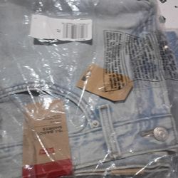 Levi 94's baggy shorts size 29