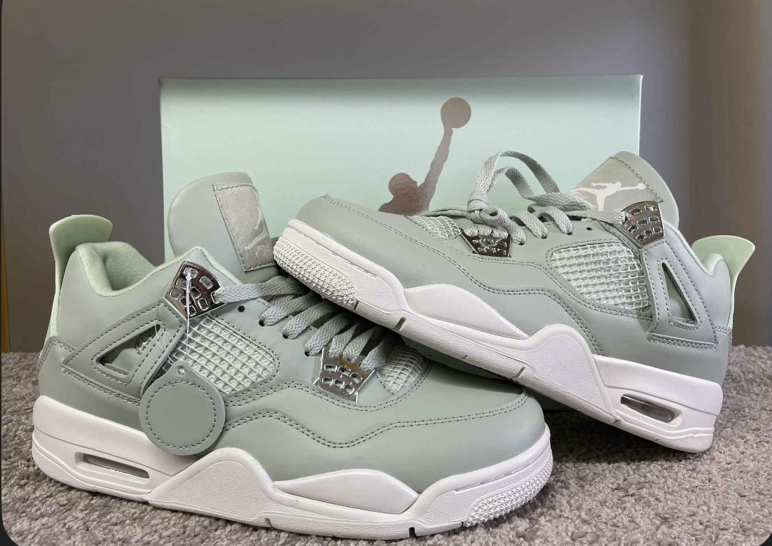 Jordan 4s “Sea Foam”