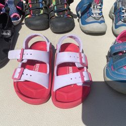 Girls Birkenstocks 
