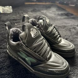 Louis Vuitton Black Skate’s 