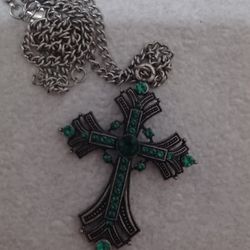 Intricate Details Cross 