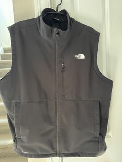 Men’s North Face Vest. Black.