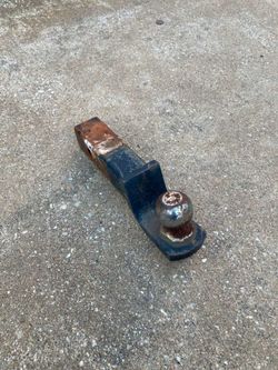 Trailer hitch ball and receiver