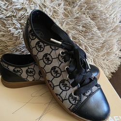 Mk Signature Monogram Women's Sneaker - Size 8