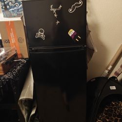 Large Mini Fridge With Freezer