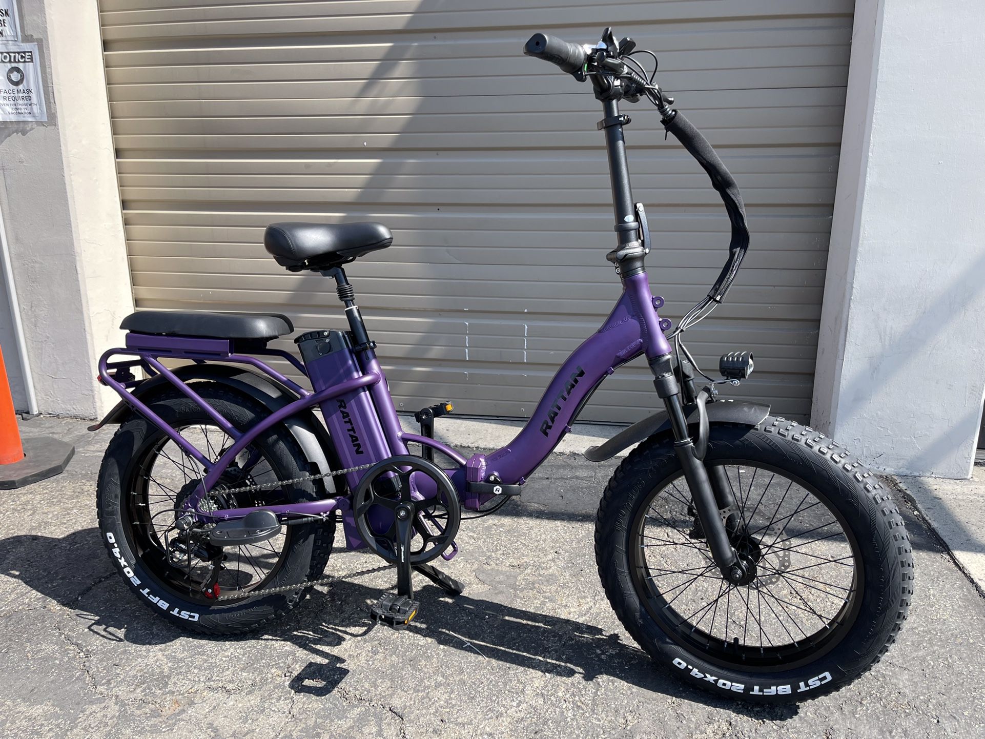 RATTAN LF-750 - 750 Watts Tandem Fat Tire Folding Aluminum Electric Bike in Purple  (Easy Step Through)
